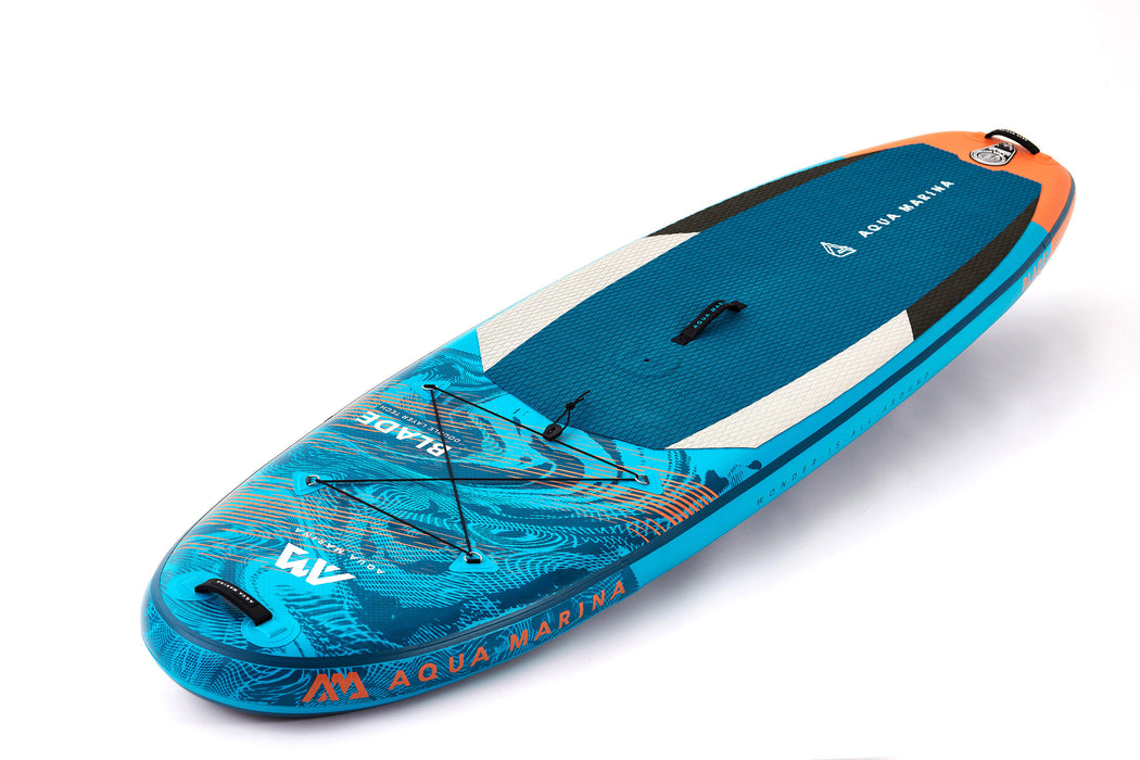 Aqua Marina Stand Up Paddle Board - BLADE 10'6"- Ensemble de SUP gonflable comprenant un sac de transport, une aileron, une pompe et un harnais de sécurité